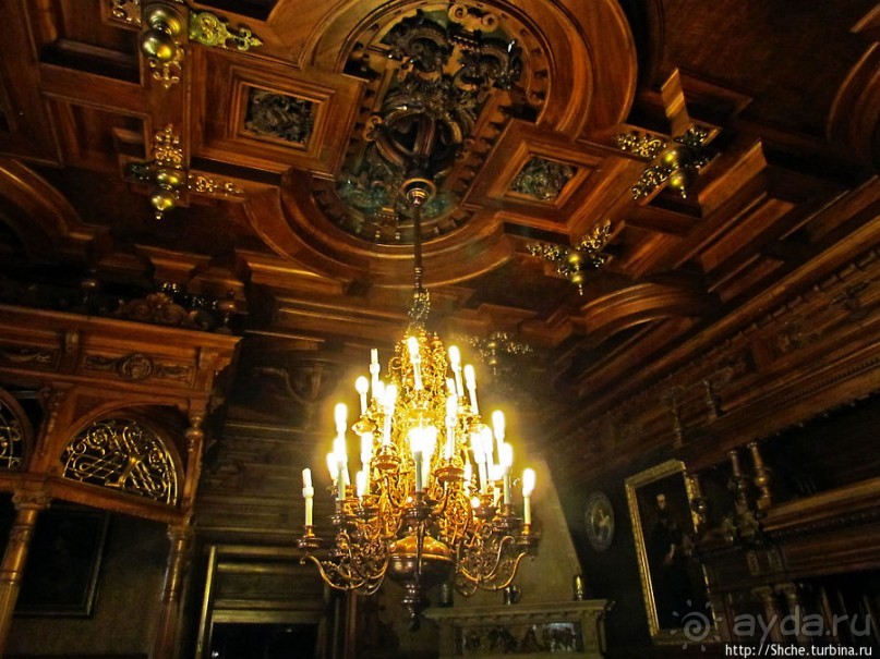 Королевский дворец Пелеш. Первый этаж