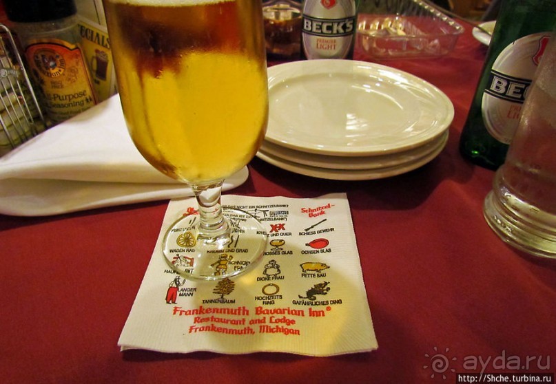 Немецкая кухня в немецкой атмосфере в Мичигане