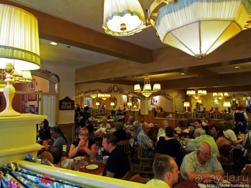 Немецкая кухня в немецкой атмосфере в Мичигане