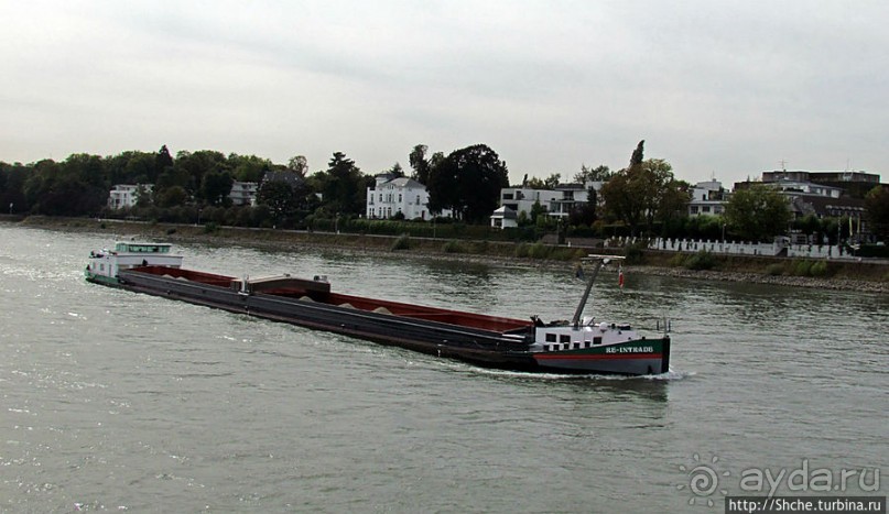 На корабле по Рейну. Предпоследняя остановка Бад-Годесберг