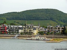 На корабле по Рейну. Предпоследняя остановка Бад-Годесберг