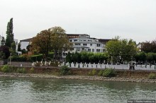 На корабле по Рейну. Предпоследняя остановка Бад-Годесберг