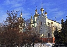 Соборы в стиле украинского барокко. Покровский в Харькове