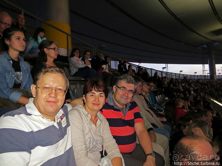 Большое шоу на большом стадионе. "Стена" Р. Уотерс в Париже