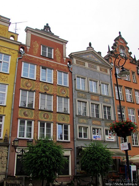 Кусочек Королевского тракта — улица Dlugi Targ в Гданьске