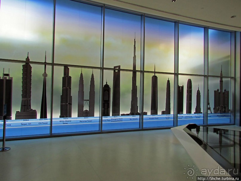 Самая высокая в мире смотровая площадка "At the Top" в Дубаи