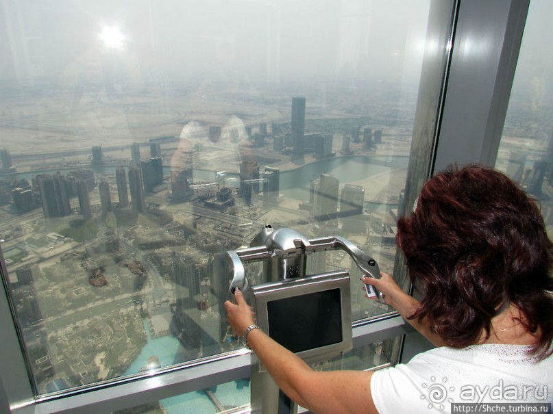 Самая высокая в мире смотровая площадка "At the Top" в Дубаи Самая высокая в мире смотровая площадка "At the Top" в Дубаи