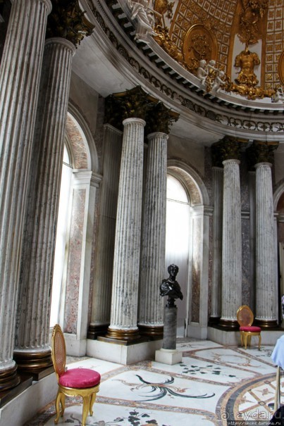 Интерьеры дворца Сан-Суси