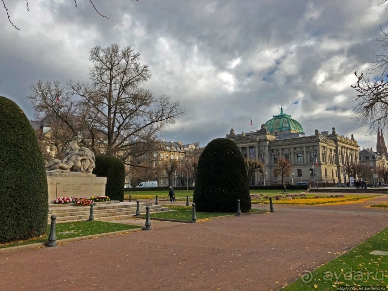 Площадь Республики — главная площадь "немецкого" Страсбурга