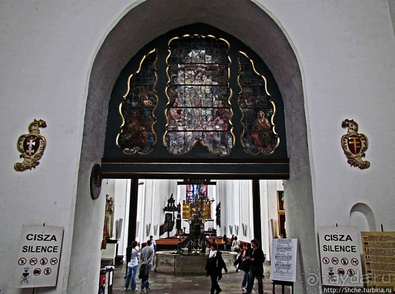 Базилика Мариацка — крупнейшая кирпичная церковь в Европе