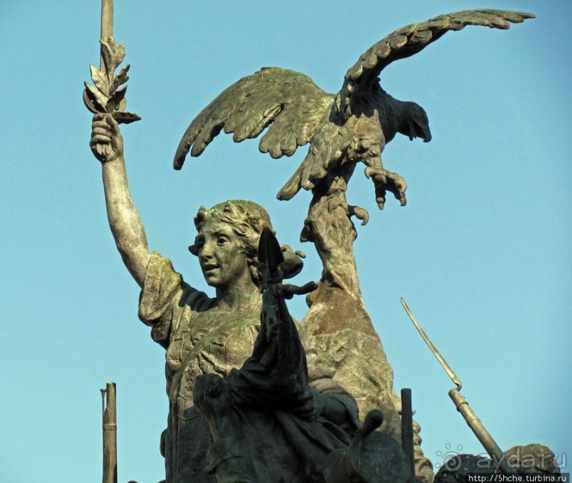 Патриотический монумент с русским следом в истории1809-1814