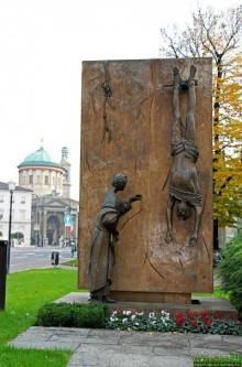 Был в Бергамо, спросил собак о Труфальдино — не знают