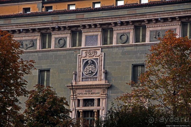 Был в Бергамо, спросил собак о Труфальдино — не знают