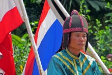 Шоу слонов в зоопарке Сампрана