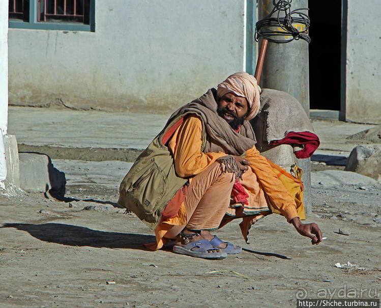 Королевство Ло, Запретное королевство Мустанг — что и как
