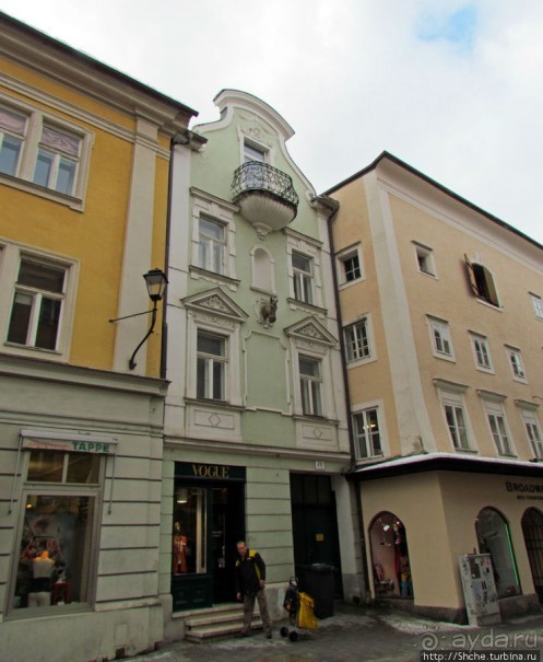 У подножия горы Капуцинов - квазипешеходная зона Зальцбурга