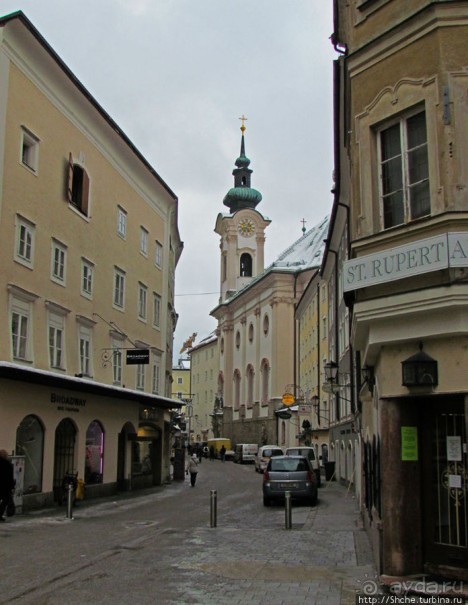 У подножия горы Капуцинов - квазипешеходная зона Зальцбурга