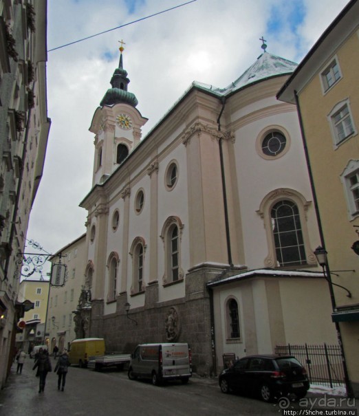 У подножия горы Капуцинов - квазипешеходная зона Зальцбурга