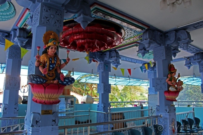 Храм "Великой Могущественной Матери" в Танжунг-Бунгахе