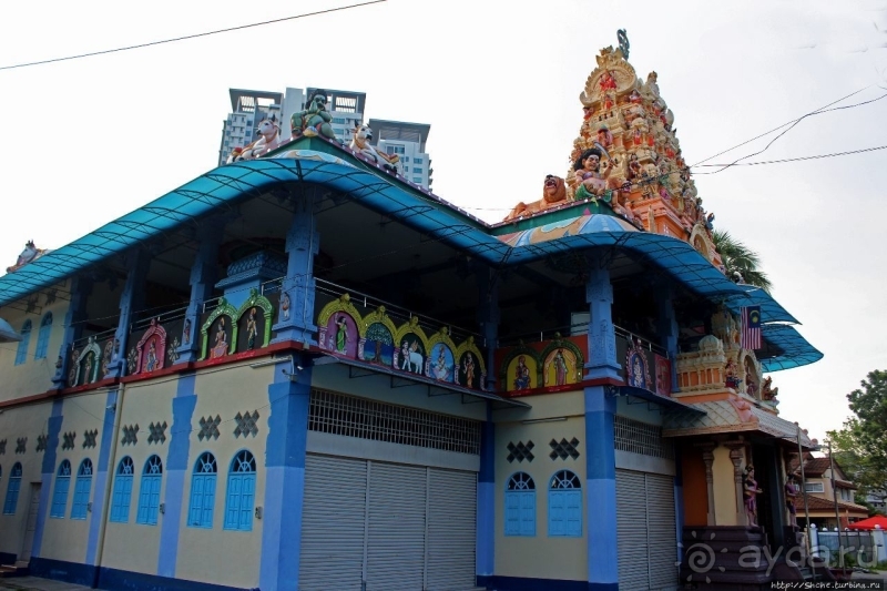 Храм "Великой Могущественной Матери" в Танжунг-Бунгахе