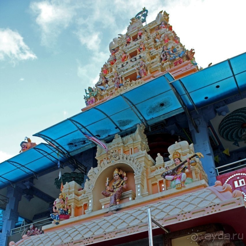 Храм "Великой Могущественной Матери" в Танжунг-Бунгахе