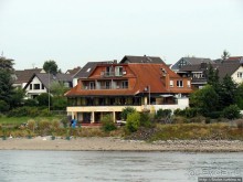 Дальше вверх по Рейну. Мондорф — город напротив Весселинга