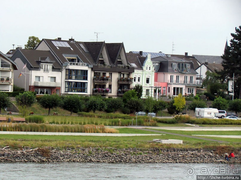 Дальше вверх по Рейну. Мондорф — город напротив Весселинга