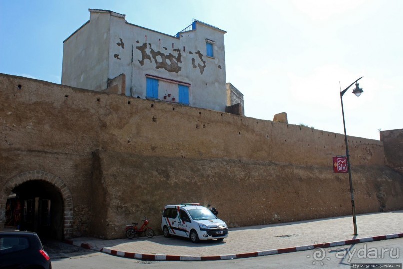 Марокканский колорит внутри старой португальской крепости