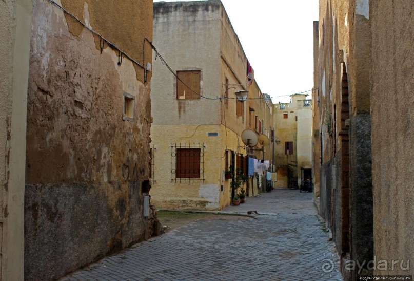 Марокканский колорит внутри старой португальской крепости