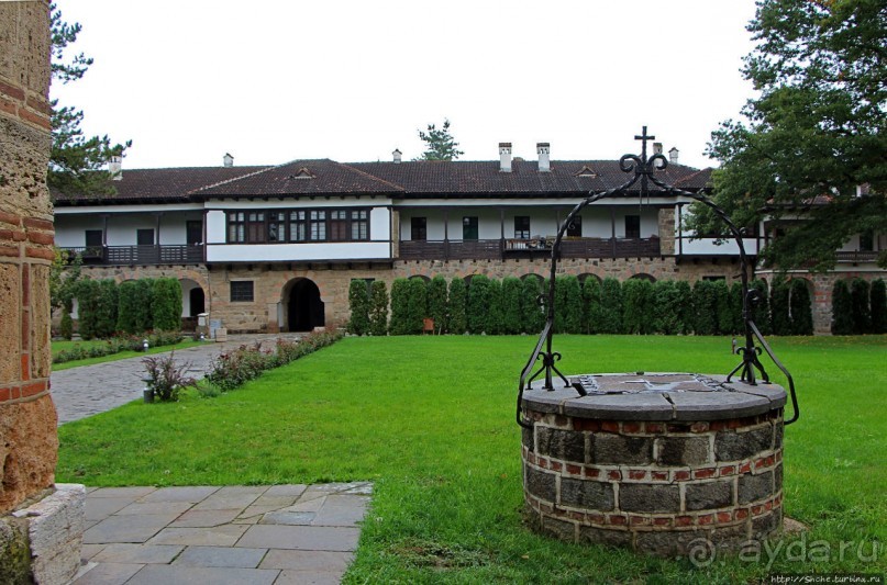 Грачаница — самый почитаемый храм православных сербов