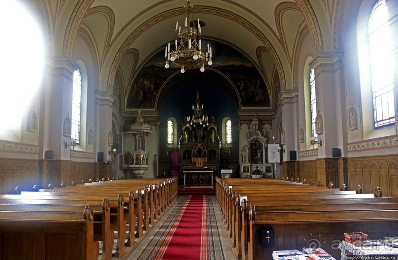 Церковь Сердца Иисуса — главный храм токайских виноделов