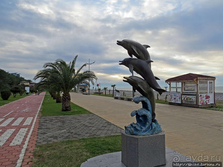 Бульвар — обнаженная набережная Батуми