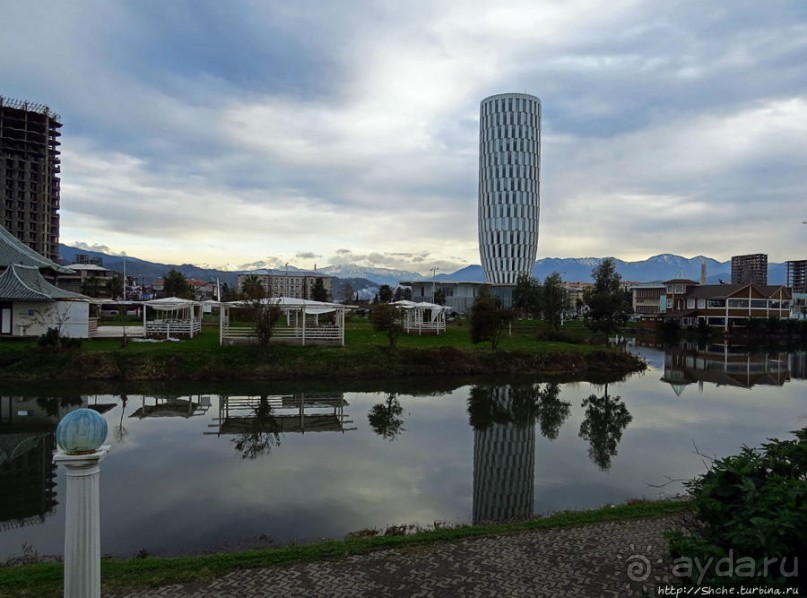 Бульвар — обнаженная набережная Батуми