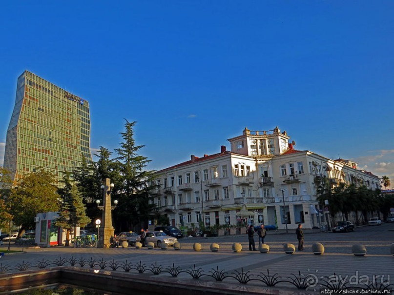 Бульвар — обнаженная набережная Батуми