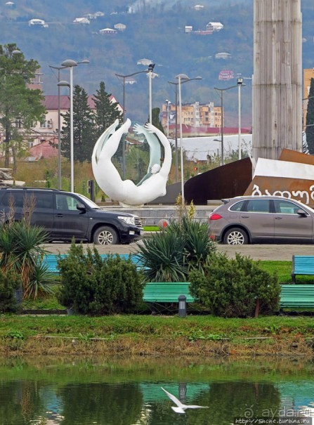 Бульвар — обнаженная набережная Батуми