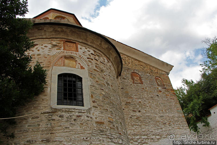 Монастырь святой Анастасии Узорешительницы (9 век)