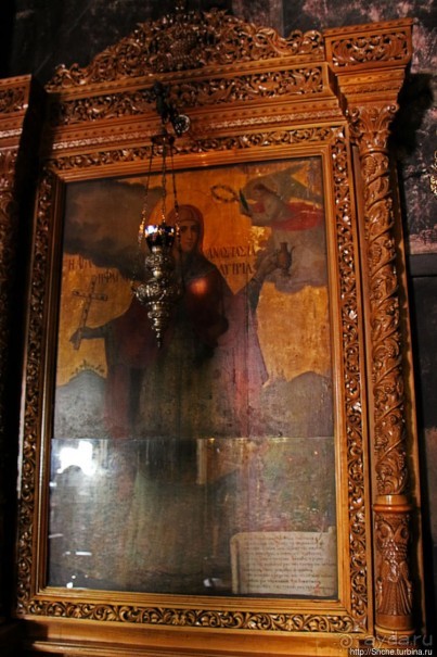 Монастырь святой Анастасии Узорешительницы (9 век)