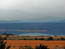 Болгарские краевиды. Берега озера Огоста близ Монтаны