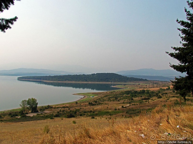 Болгарские краевиды. Берега озера Огоста близ Монтаны