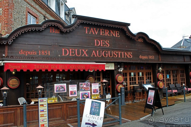 У двух августинцев