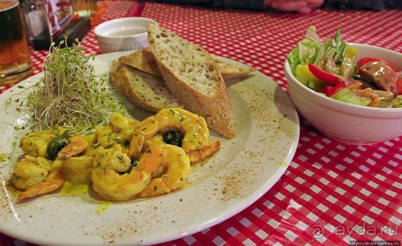 Настоящий американский салун (статус "закрыто навсегда")