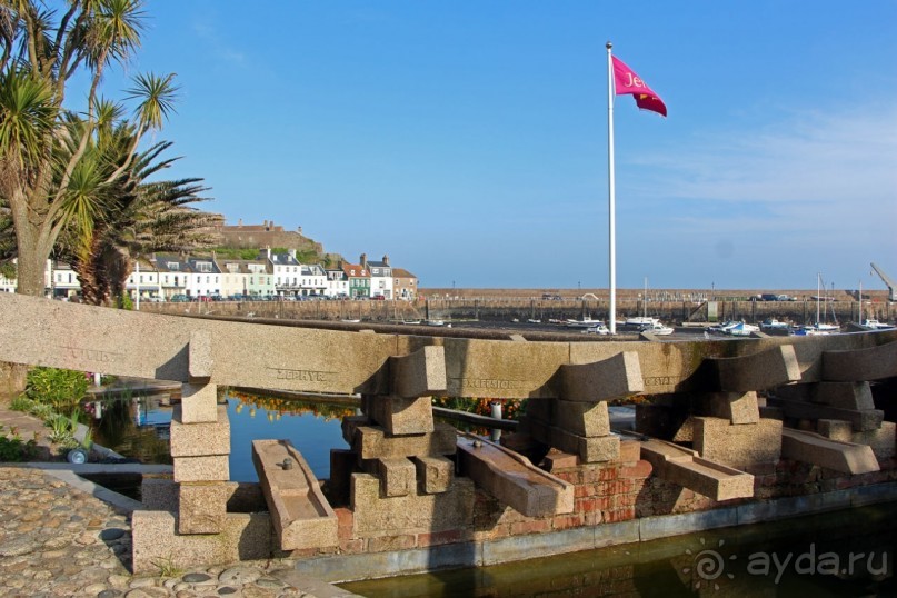 Отлив и солнце — день чудесный... Горей — джерсийский тупик