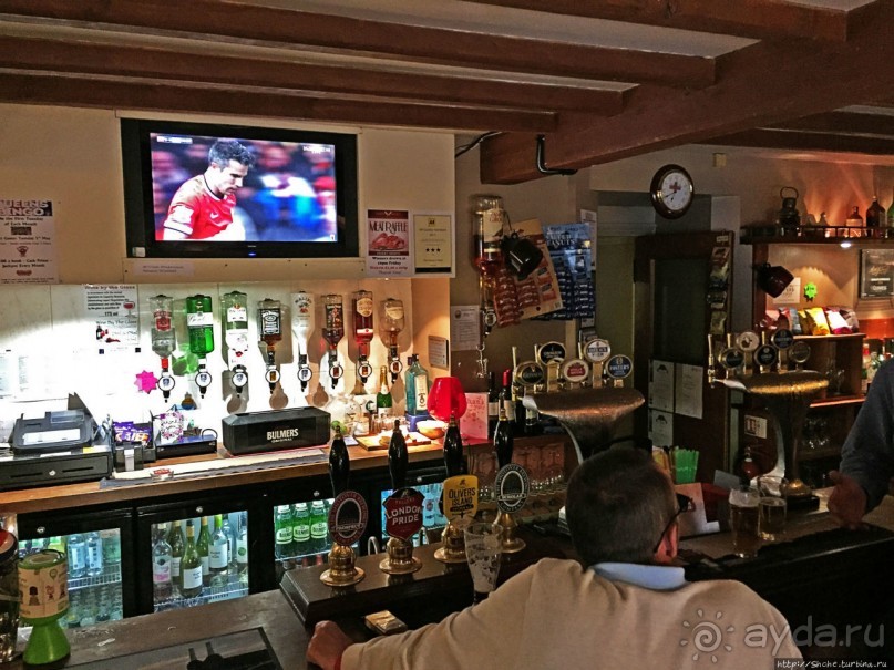 Паб с возможностью размещения, толи отель со своим пабом