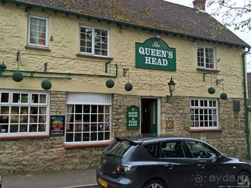 Паб с возможностью размещения, толи отель со своим пабом