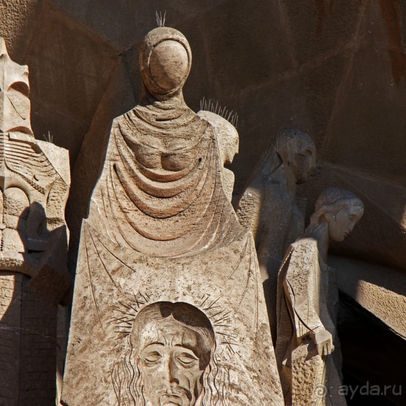 Саграда Фамилиа — незаконная стройка под охраной ЮНЕСКО