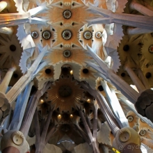 Саграда Фамилиа — незаконная стройка под охраной ЮНЕСКО