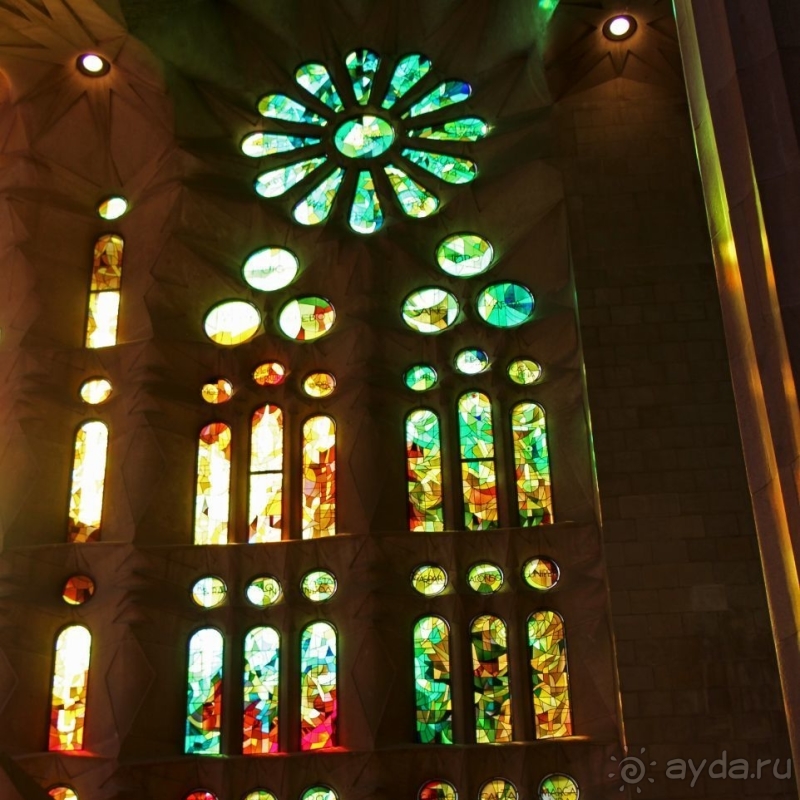 Саграда Фамилиа — незаконная стройка под охраной ЮНЕСКО