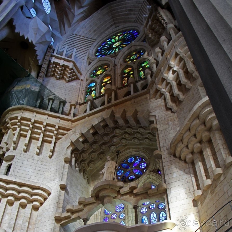 Саграда Фамилиа — незаконная стройка под охраной ЮНЕСКО