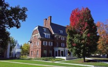 В гостях у Радуги. Уильямстаун в предвкушении осени