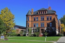 В гостях у Радуги. Уильямстаун в предвкушении осени